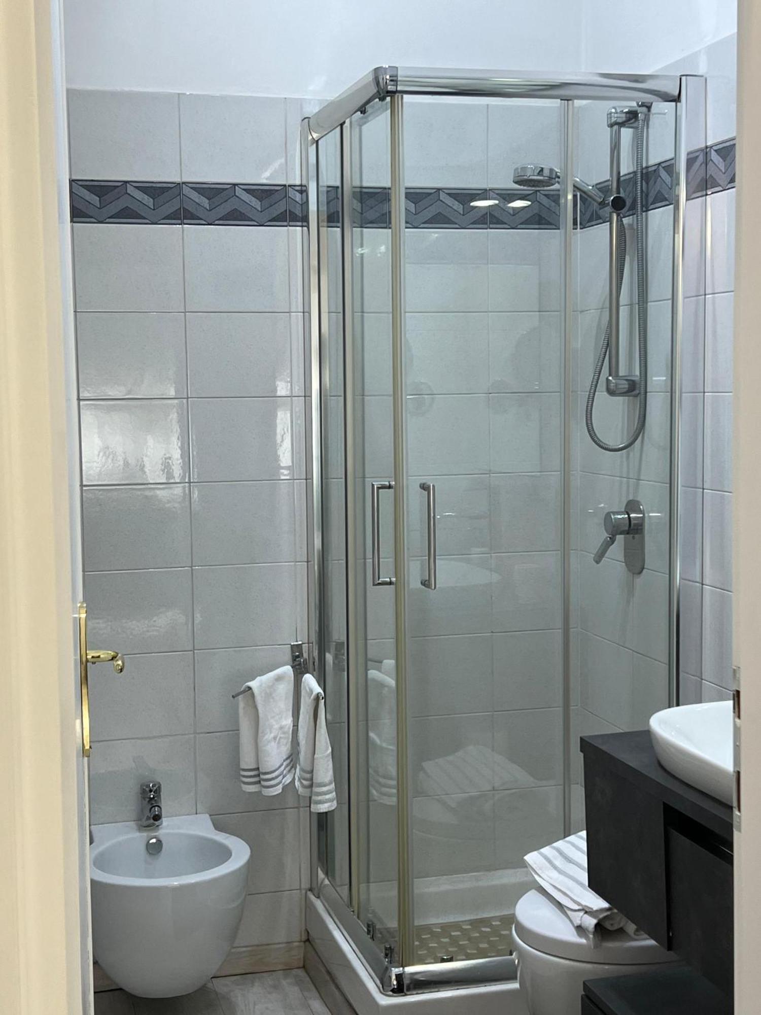 Topvaticanapartment ローマ エクステリア 写真